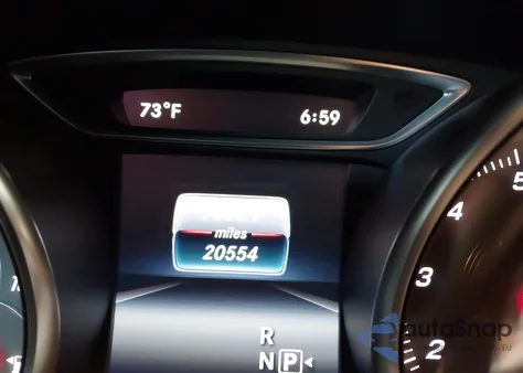 2019 Mercedes-Benz Gla 250 4Matic z USA, uszkodzony, nr VIN WDCTG4GB9KJ550389